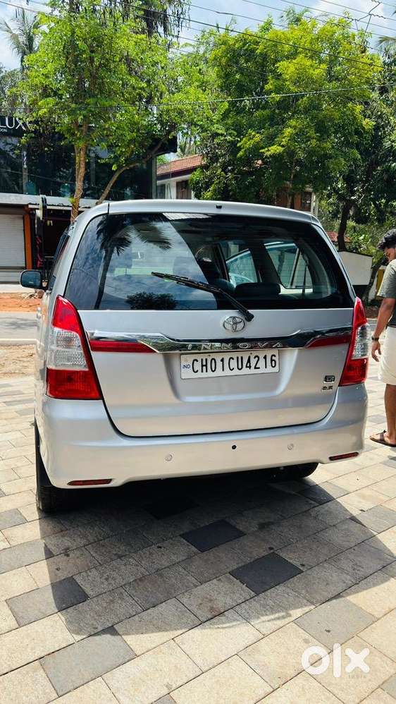 Toyota Innova 2014 Diesel Well Maintained