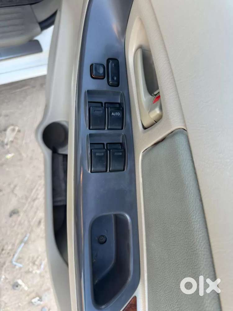 Toyota Innova, 2009, Petrol