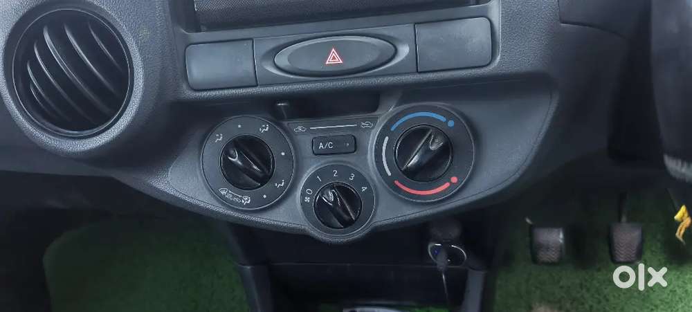 Toyota Etios 2013 Diesel 180000 Km Driven