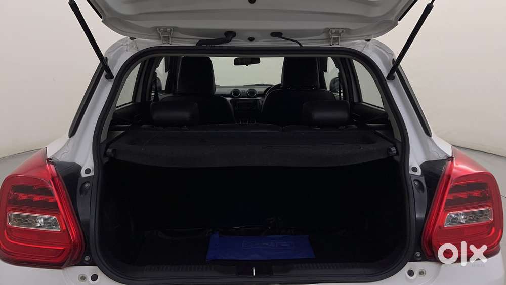 Maruti Suzuki Swift Amt Zxi, 2020, Petrol