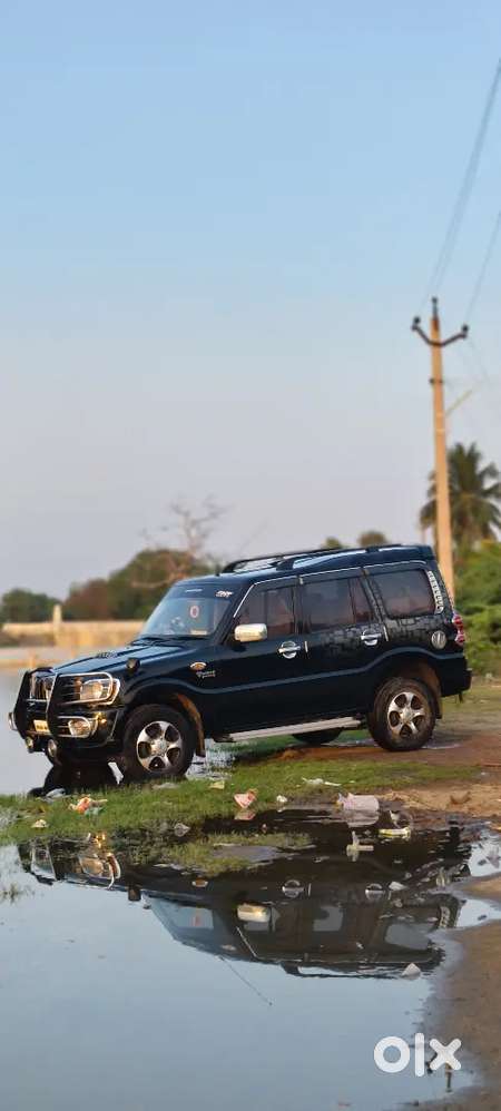 Mahindra Scorpio 2011 Diesel Well Maintained