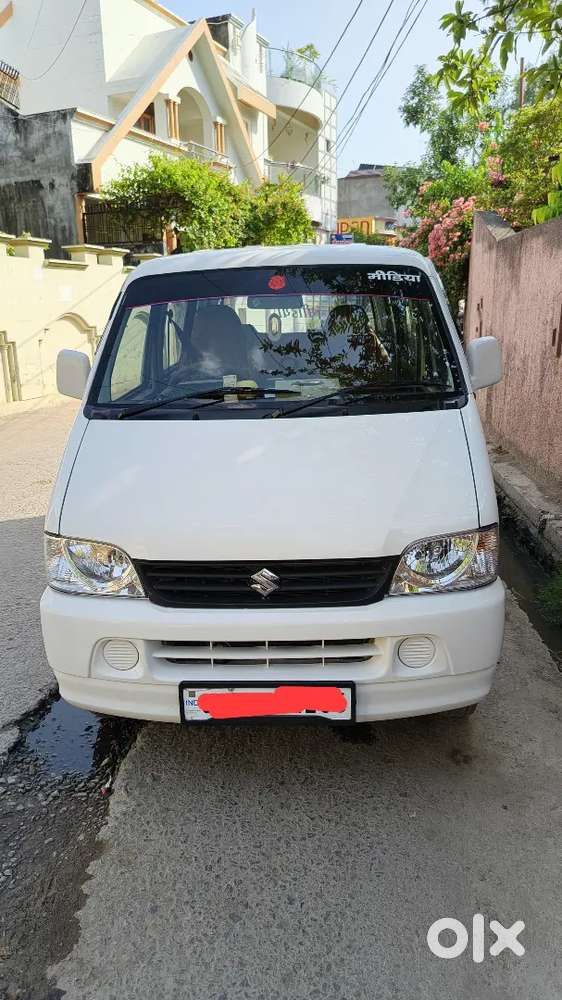 Maruti Suzuki Eeco 2025 Cng & Hybrids 20000 Km Driven