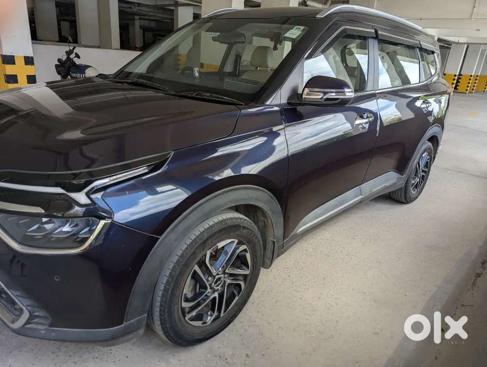 Kia Carens Prestige Plus Manual 2022 (topend)