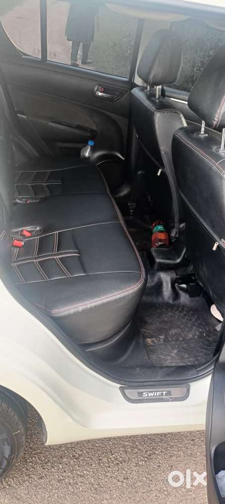 Maruti Suzuki Swift Vxi Optional, 2015, Petrol