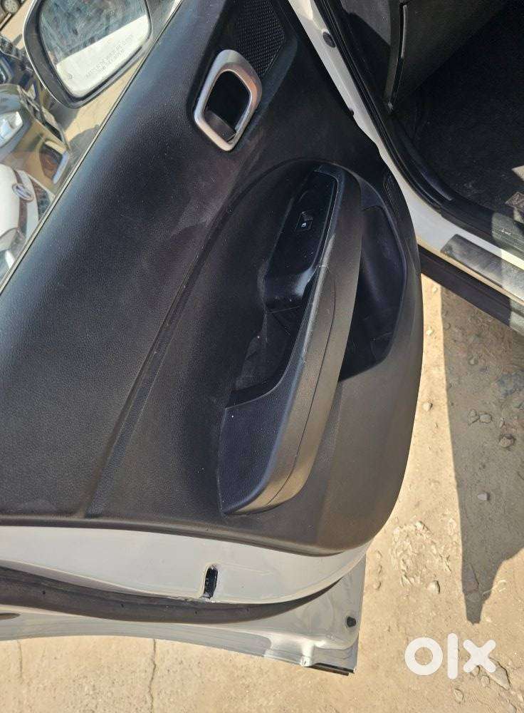 Hyundai Venue 1.2 S Plus, 2021, Petrol