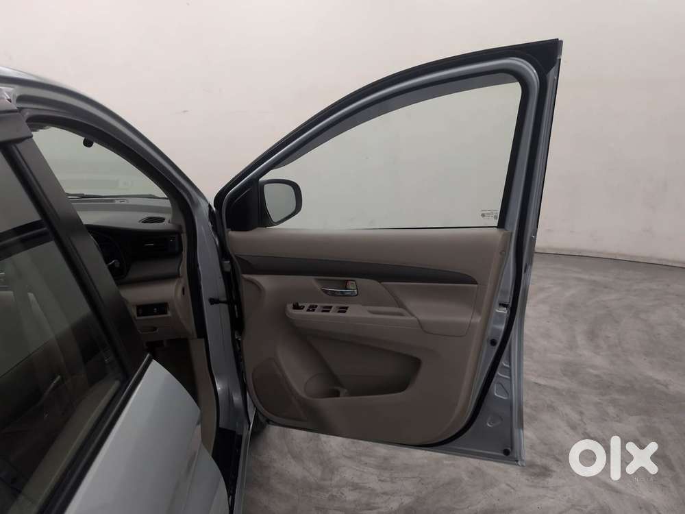 Maruti Suzuki Ertiga Vxi At, 2023, Petrol