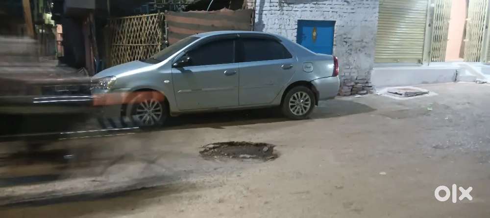 गाड़ी बहुत अच्छी कंडीशन में है