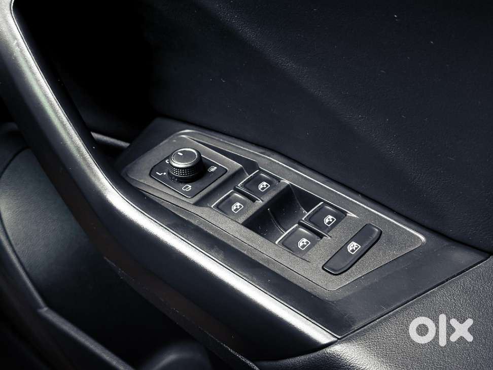 Volkswagen T-roc 1.5 Tsi Dsg, 2021, Petrol