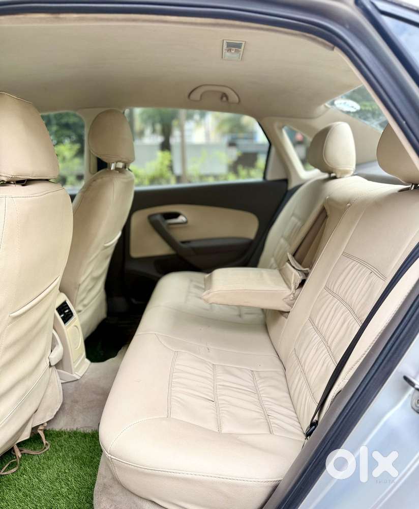 Volkswagen Vento Petrol Highline, 2011, Petrol