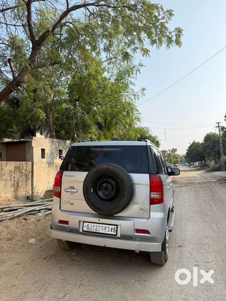 Mahindra Tuv 300