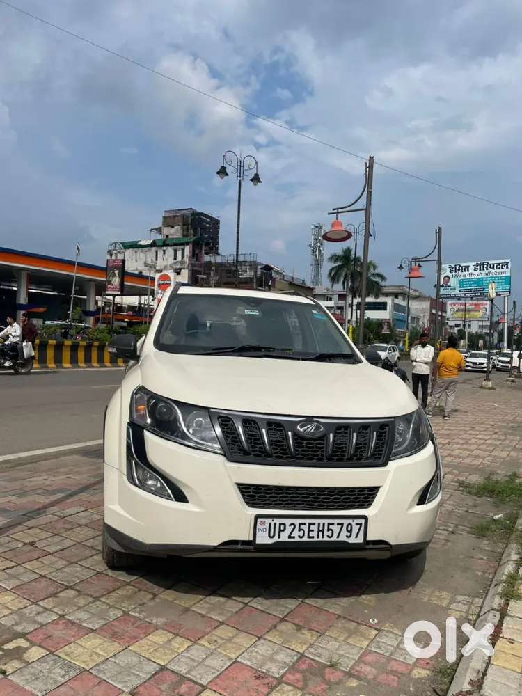 Mahindra Xuv500 2.2 W10 2016