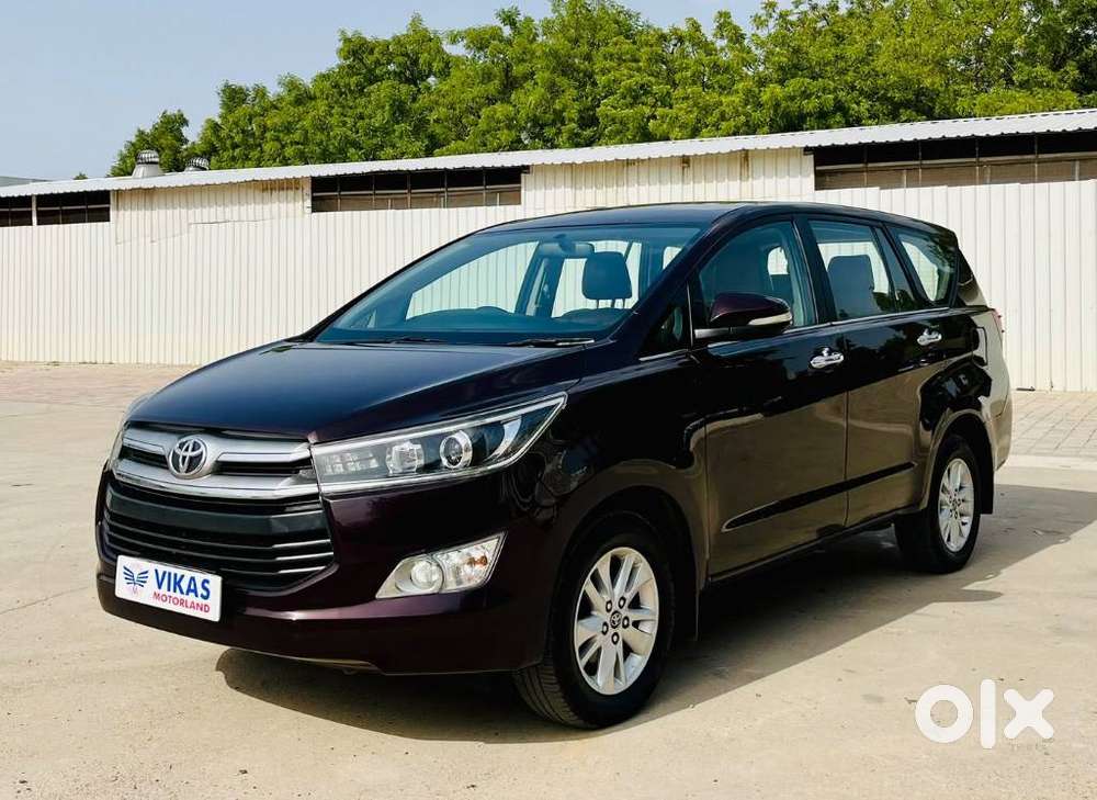 Toyota Innova Crysta 2.4 Vx Mt 8s, 2016, Diesel