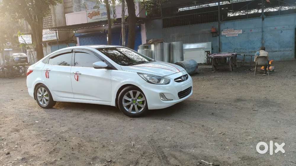 Hyundai Verna 2011 Petrol+cng Good Condition