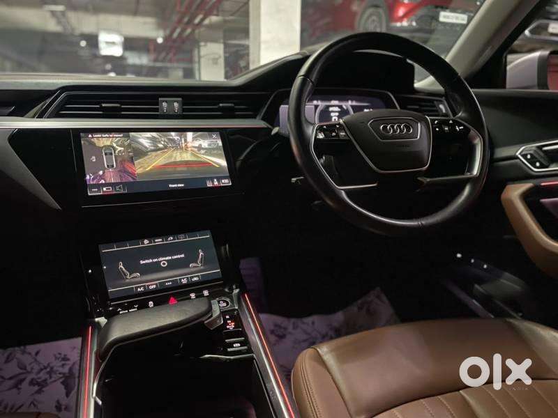 Audi E-tron 55, 2023, Electric