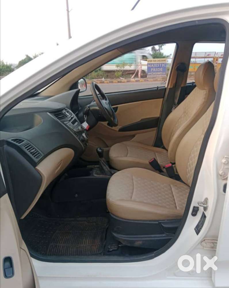 Hyundai Eon Era +, 2018, Petrol