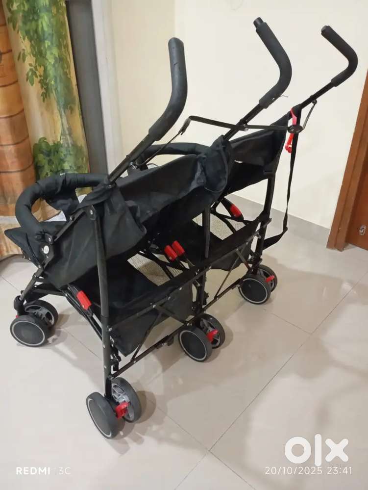 Twin stroller (Pram) Kids Furniture 1824043058