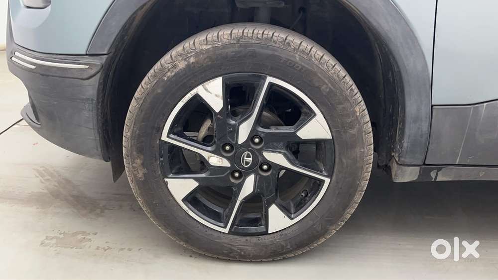 Tata Punch 1.2 Revotron Accomplished Dazzle Pack Amt, 2022, Petrol