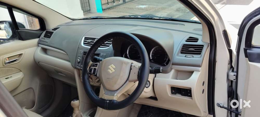 Maruti Suzuki Ertiga 2012-2015 Vdi Anniversary Edition, 2013, Diesel