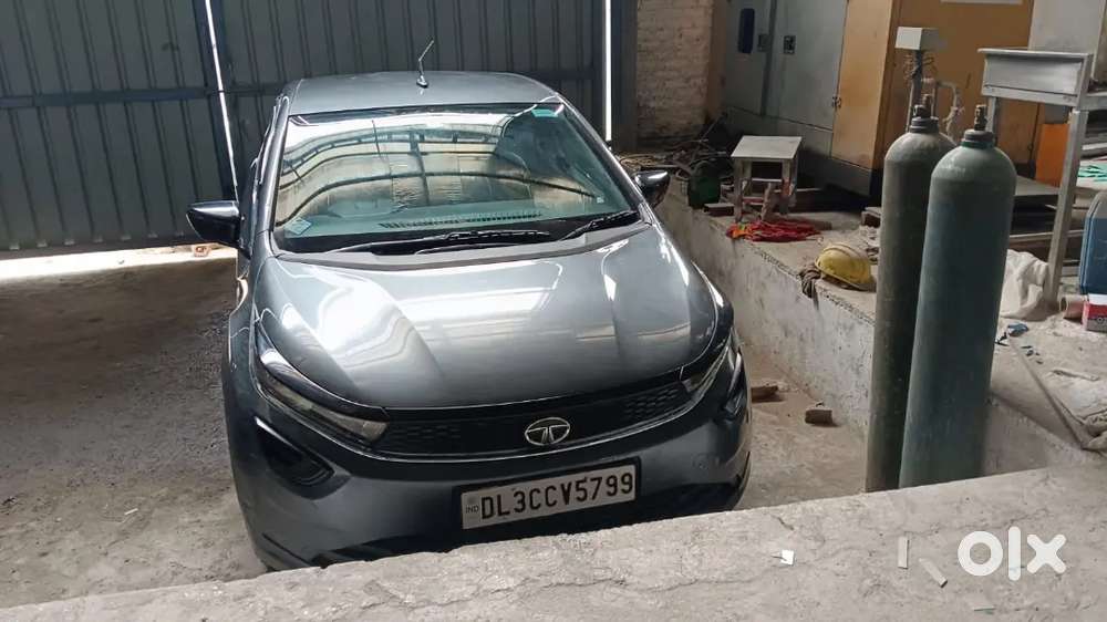 Tata Altroz 1.2 Xe 2022 Petrol Manual