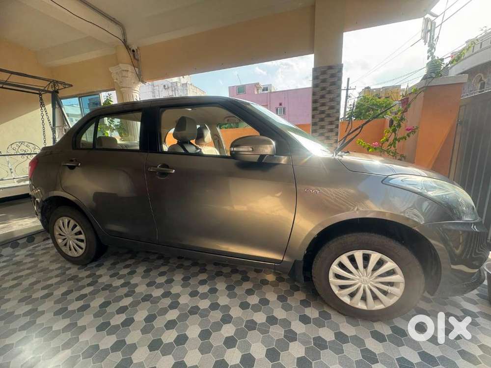 Maruti Suzuki Swift Dzire 2016 Petrol 72000 Km Driven