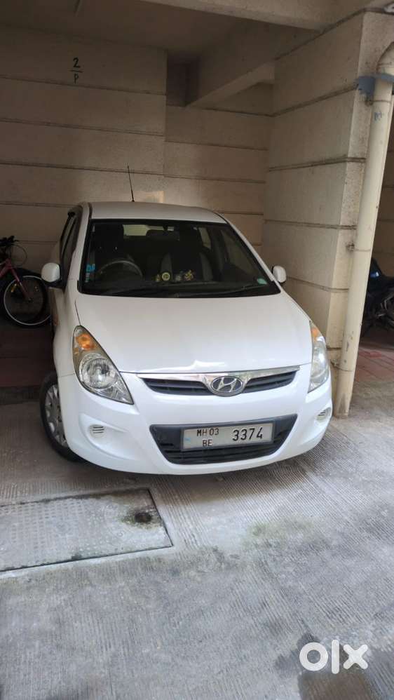 Hyundai I20 Petrol Manual 2012