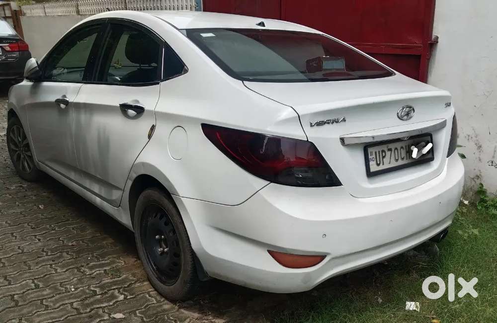 Hyundai Fluidic Verna 2014 Year