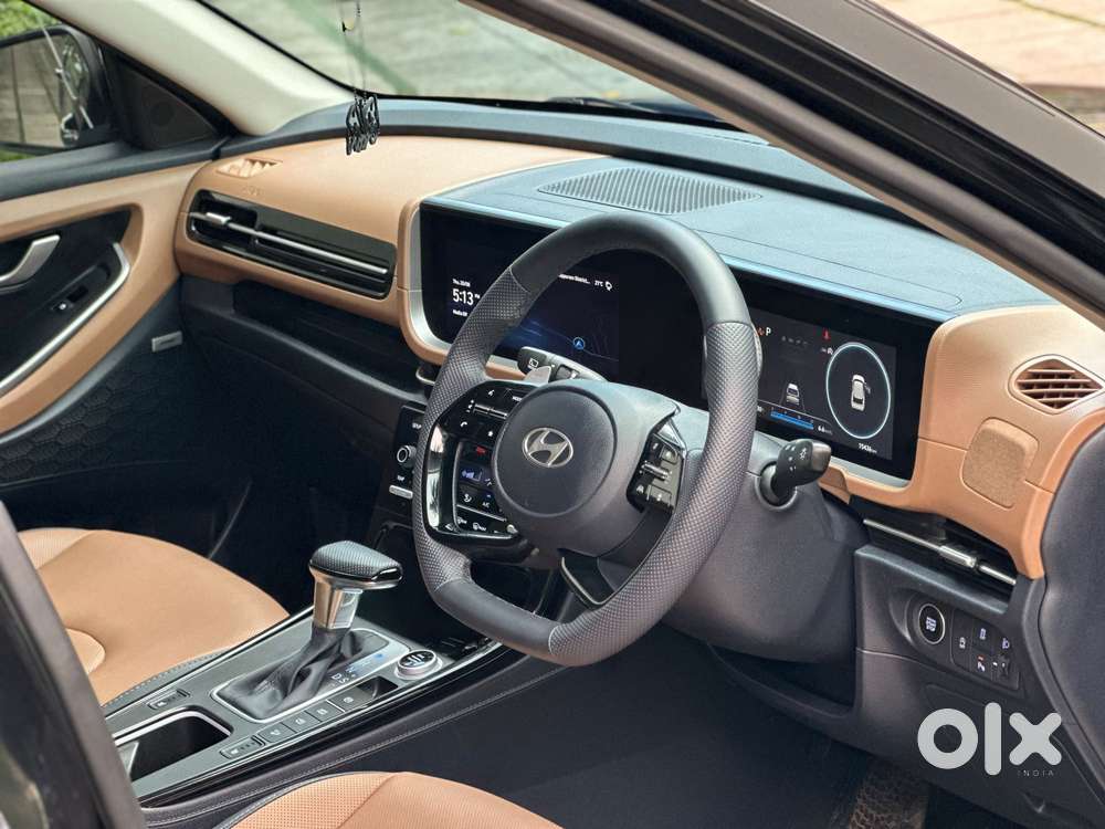 Hyundai Alcazar Signature (o) 6 Str 1.5 Petrol Dct, 2024, Petrol