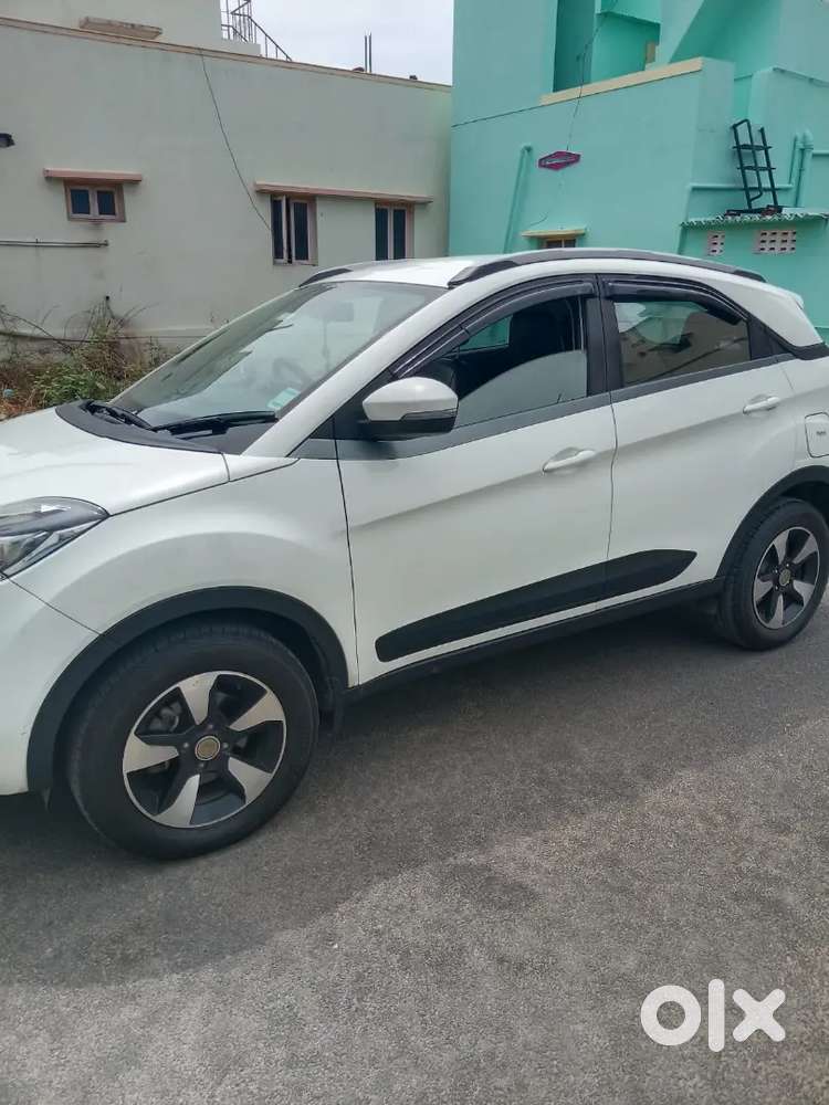 Tata Nexon 2020 Variant, Showroom Service Record