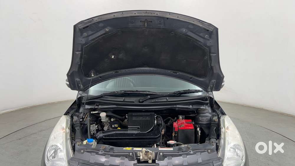 Maruti Suzuki Swift Vvt Vxi, 2017, Petrol