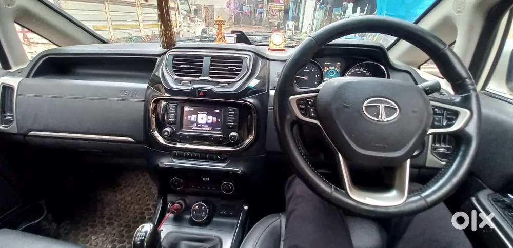 Tata Hexa 2.2 Xt 2017