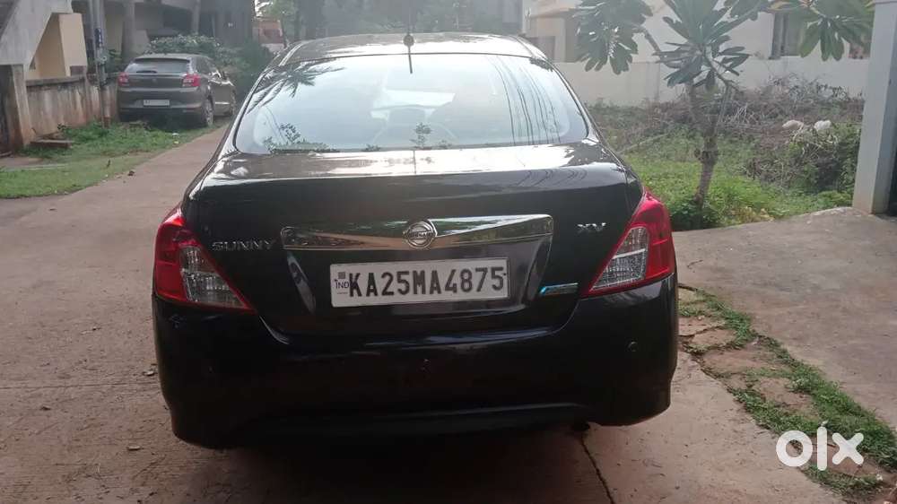 Nissan Sunny Diesel 2014