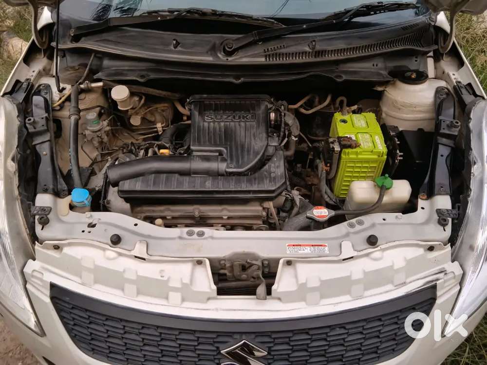 Maruti Suzuki Dzire 1.2 Vxi 2012