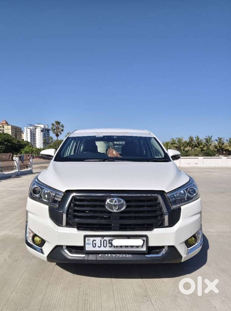 Toyota Innova Crysta 2.4 V 8 Str, 2023, Diesel