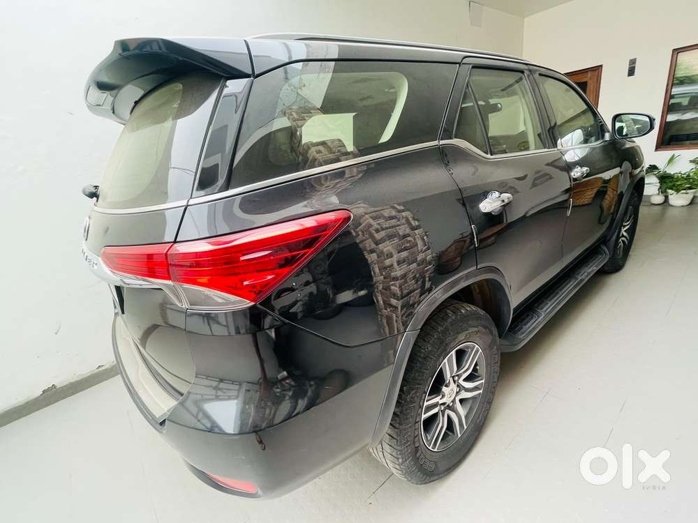 Toyota Fortuner 4x2 At 2.8 Diesel, 2019, Diesel