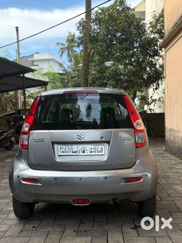 Maruti Suzuki Ritz Petrol 2011