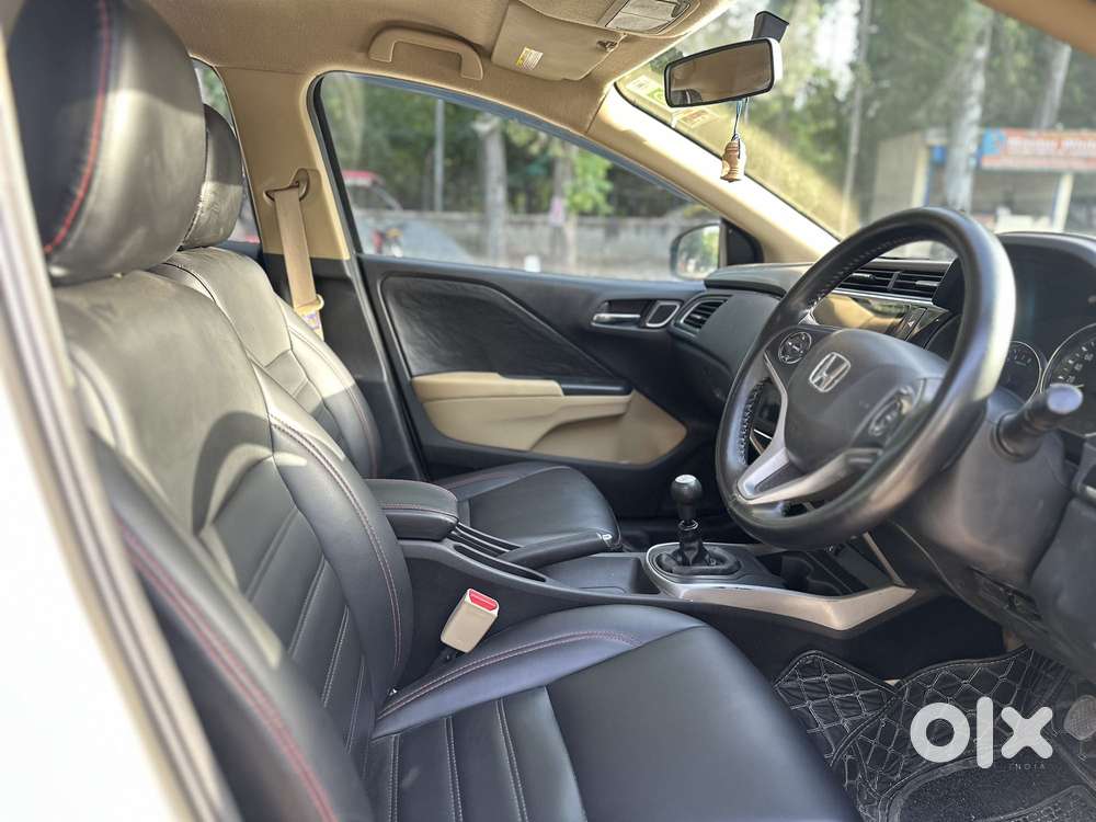 Honda City I-vtec V, 2017, Petrol