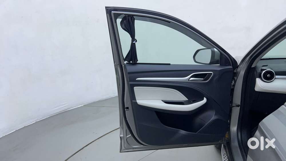 Mg Astor 1.5 Sharp(o) Cvt Ivory, 2024, Petrol