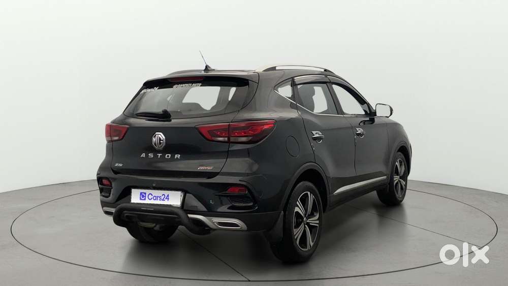Mg Astor 1.5 Savvy Cvt S Red, 2024, Petrol
