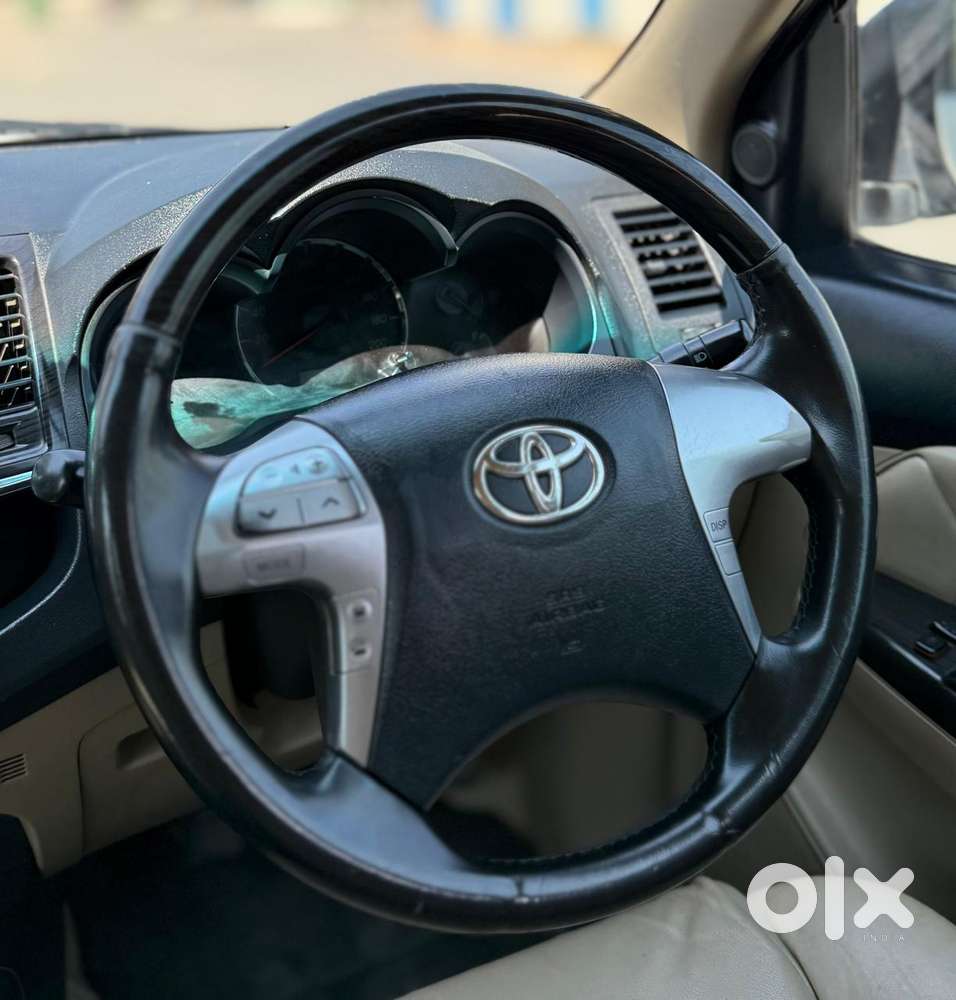 Toyota Fortuner 3.0 Ltd, 2015, Diesel