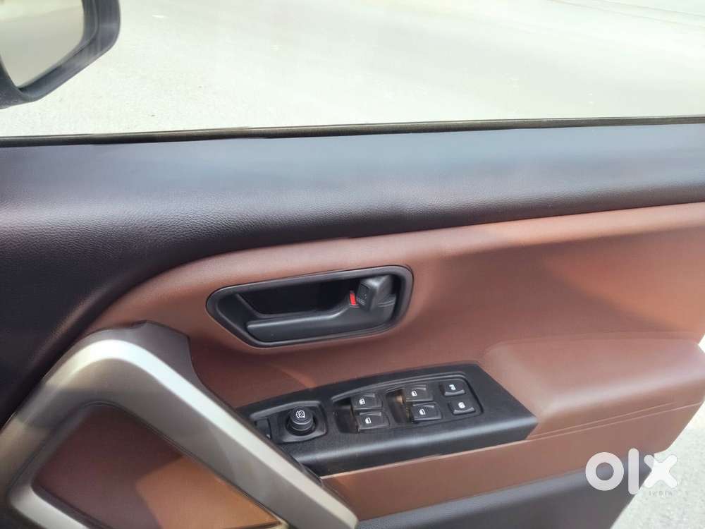 Mahindra Scorpio N Z6 Diesel At 2wd 7 Str, 2023, Diesel