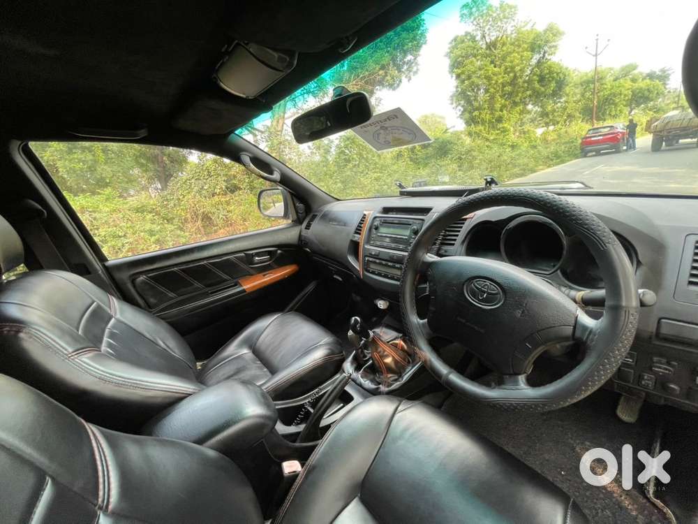 Toyota Fortuner Diesel 2011