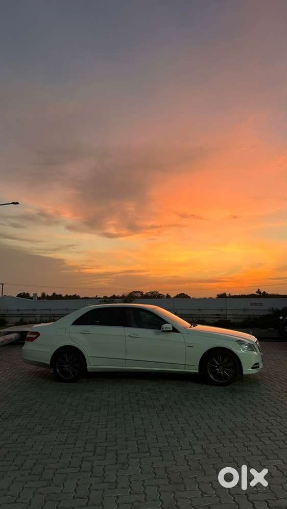 Mercedes Benz E- Class E220 Cdi