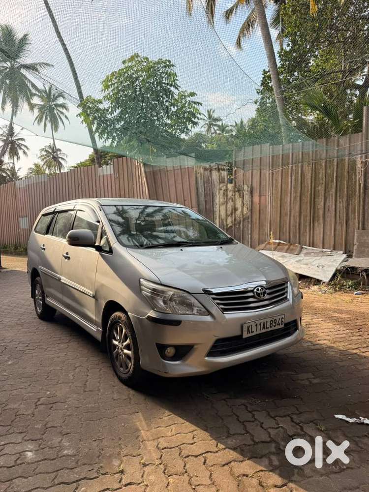 Toyota Innova 2.5 V 7 Str, 2012, Diesel