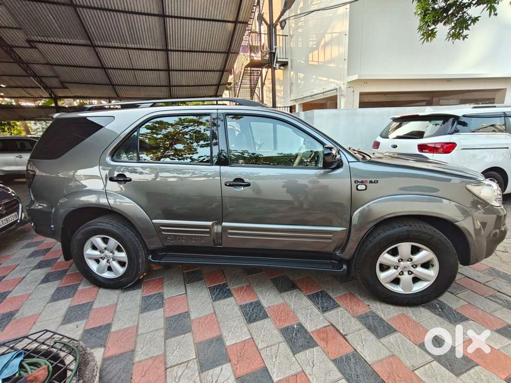 Toyota Fortuner 3.0 4x4 Manual, 2010, Diesel