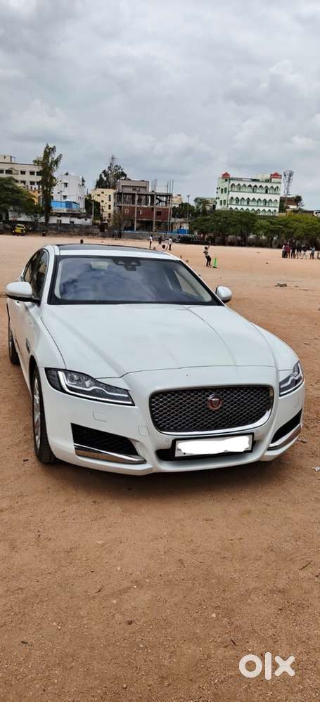 Jaguar Xf Petrol 2019
