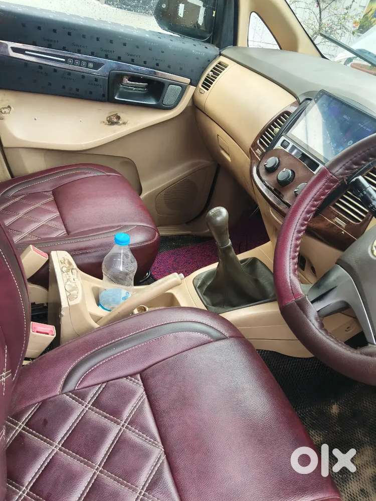 Toyota Innova 2012 Diesel 7 Str