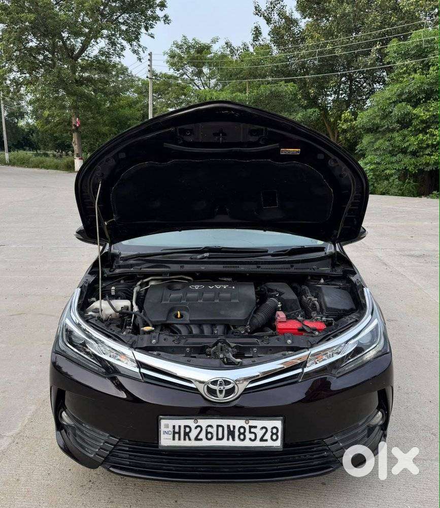 Toyota Corolla Altis 1.8 J, 2018, Petrol