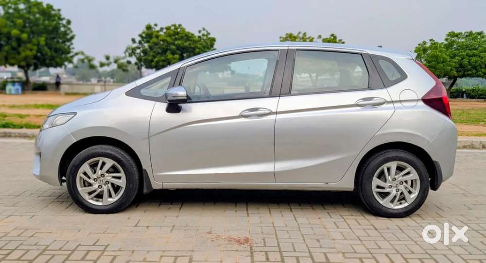Honda Jazz V Cvt, 2016, Petrol