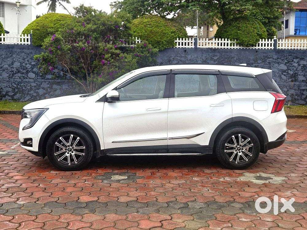 Mahindra Xuv700 2.2 Ax 5 Diesel Mt 7 Str, 2022, Diesel