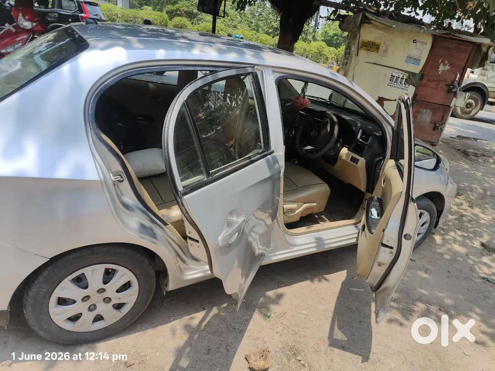Honda Amaze 1.2 Petrol 2017